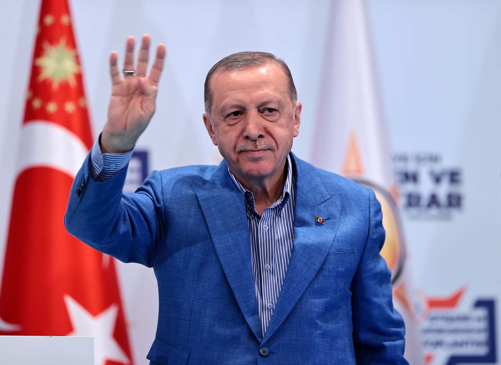 Cumhurbaşkanı Erdoğan'dan 2023 seçimleri için çarpıcı sözler: "Rahat olun, biz bu seçimi alacağız"