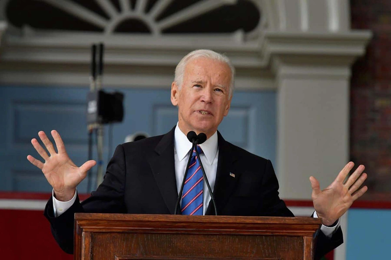 ABD Başkan Joe Biden'in gafları bitmiyor!  Kendisi için yazılan notu okudu: "Cümlenin sonu, cümleyi tekrar oku"