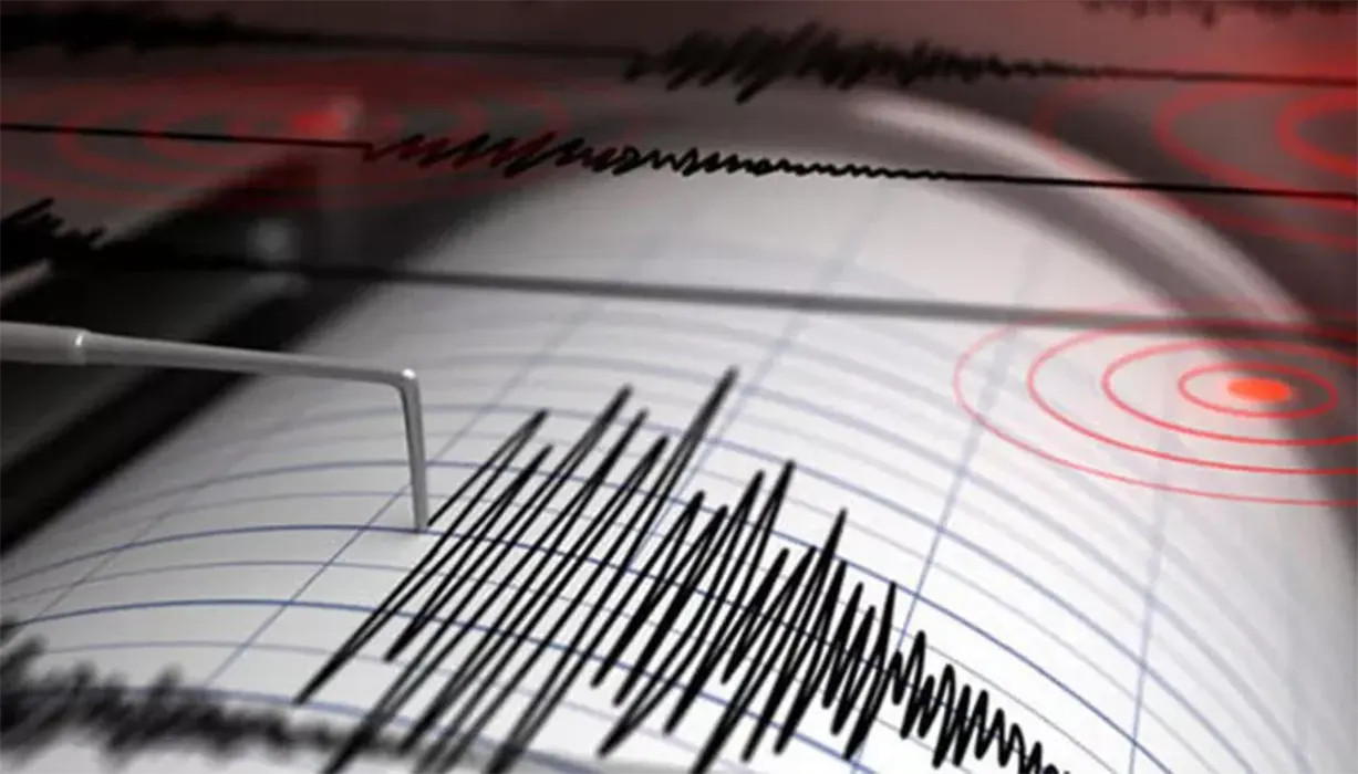 Son dakika|  5.8 ve 5.7 büyüklüğünde art arda 2 deprem