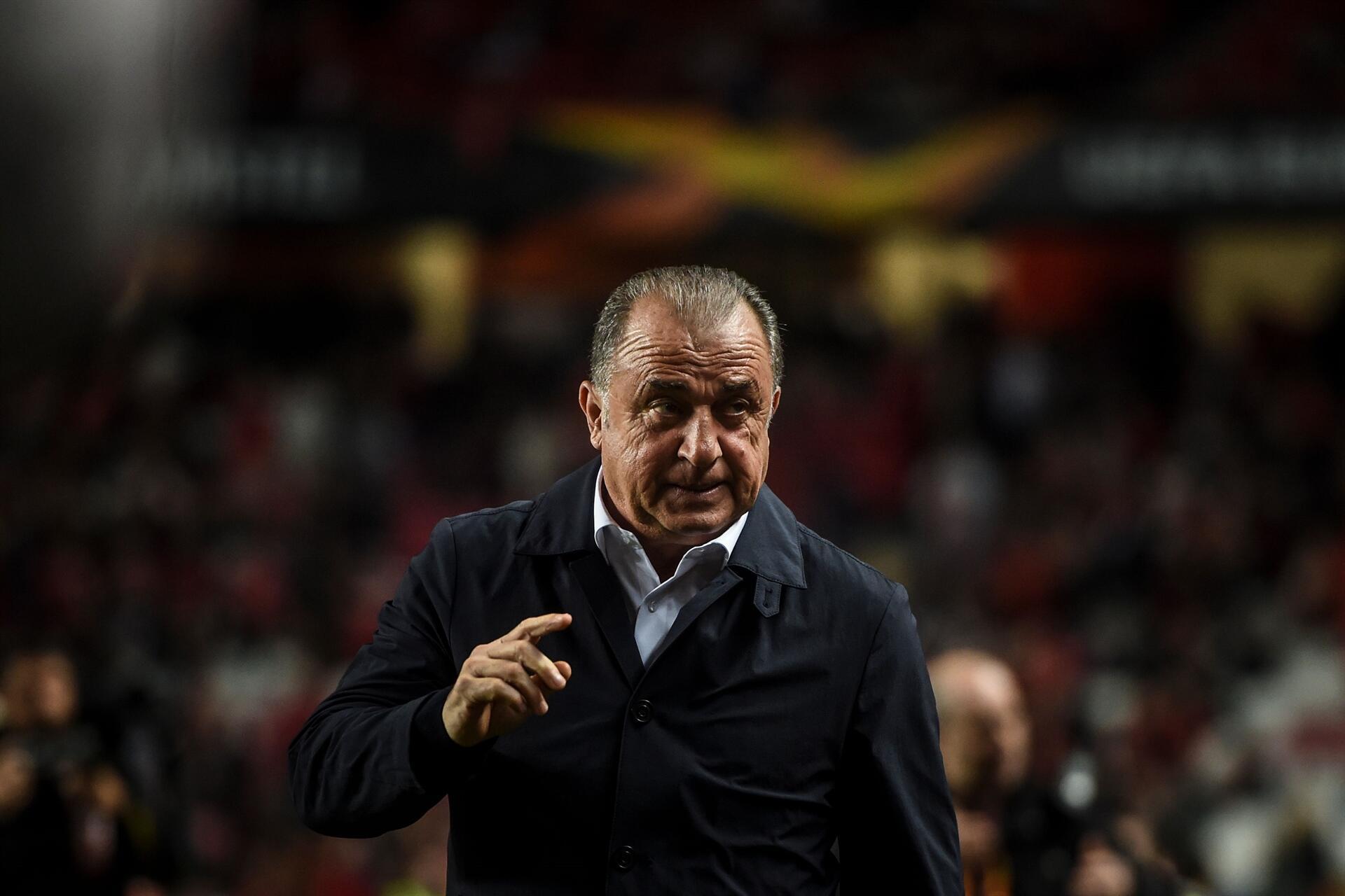 Fatih Terim’in belgeselinden oluşan yoğunluktan dolayı Netflix çöktü!