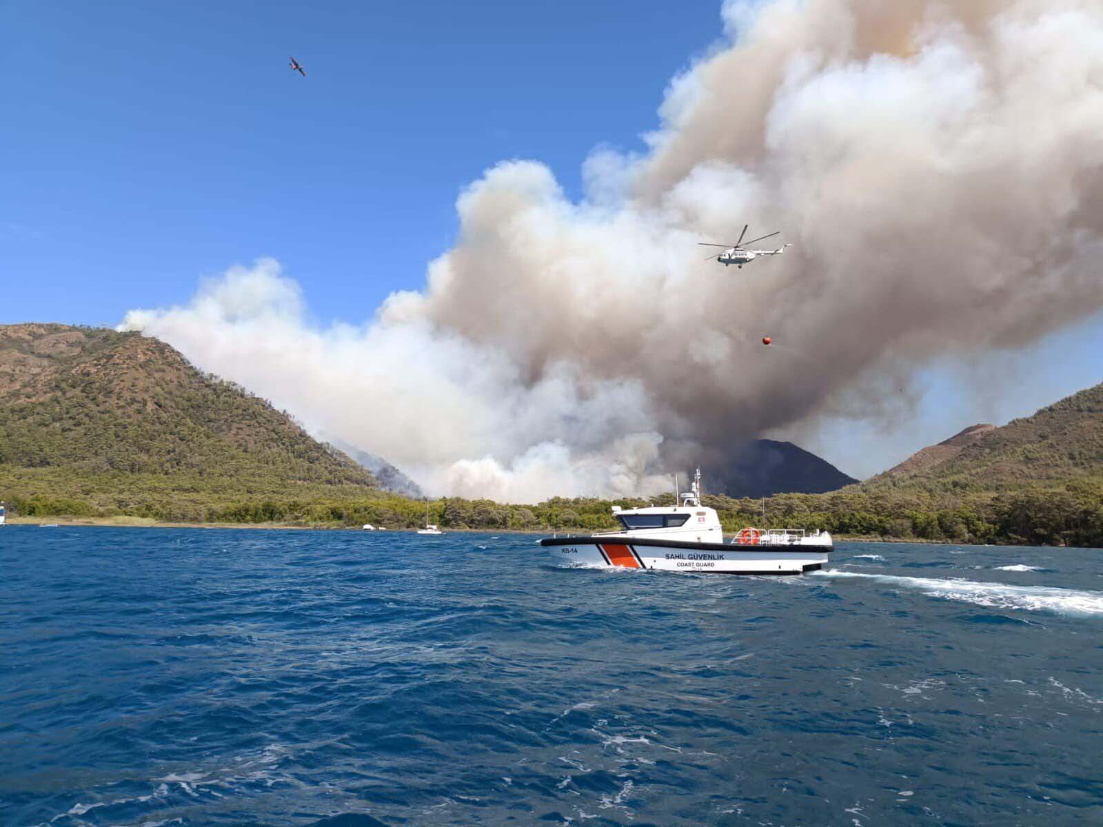 Son dakika | Ciğerimiz yanıyor: Muğla Marmaris'te orman yangını! Ekipler müdahale ediyor