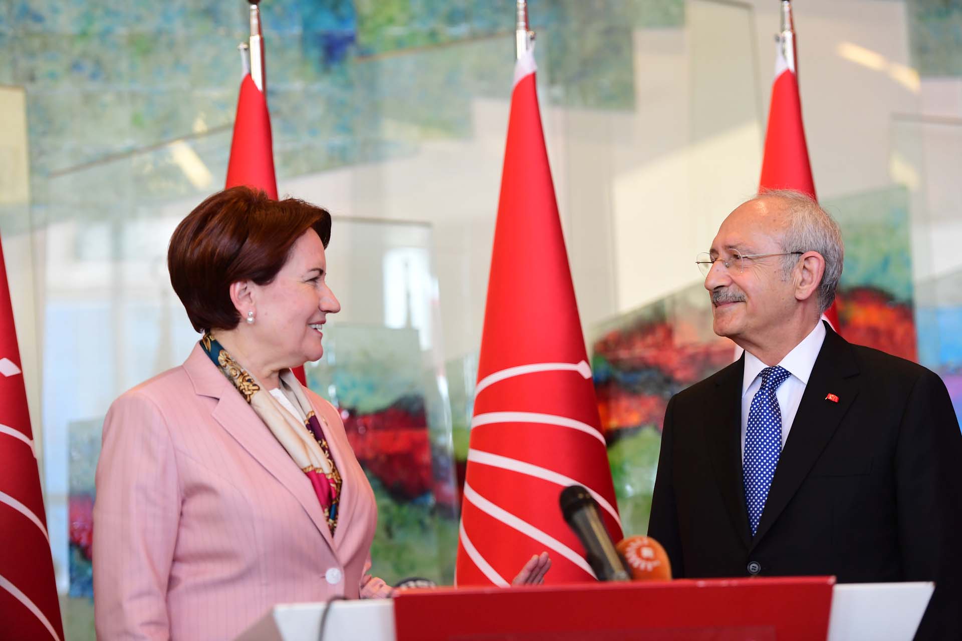 Melih Gökçek'ten çarpıcı iddia! Kılıçdaroğlu ve Akşener, cumhurbaşkanı adaylığı için anlaştı! Koray Aydın'a büyük şok var