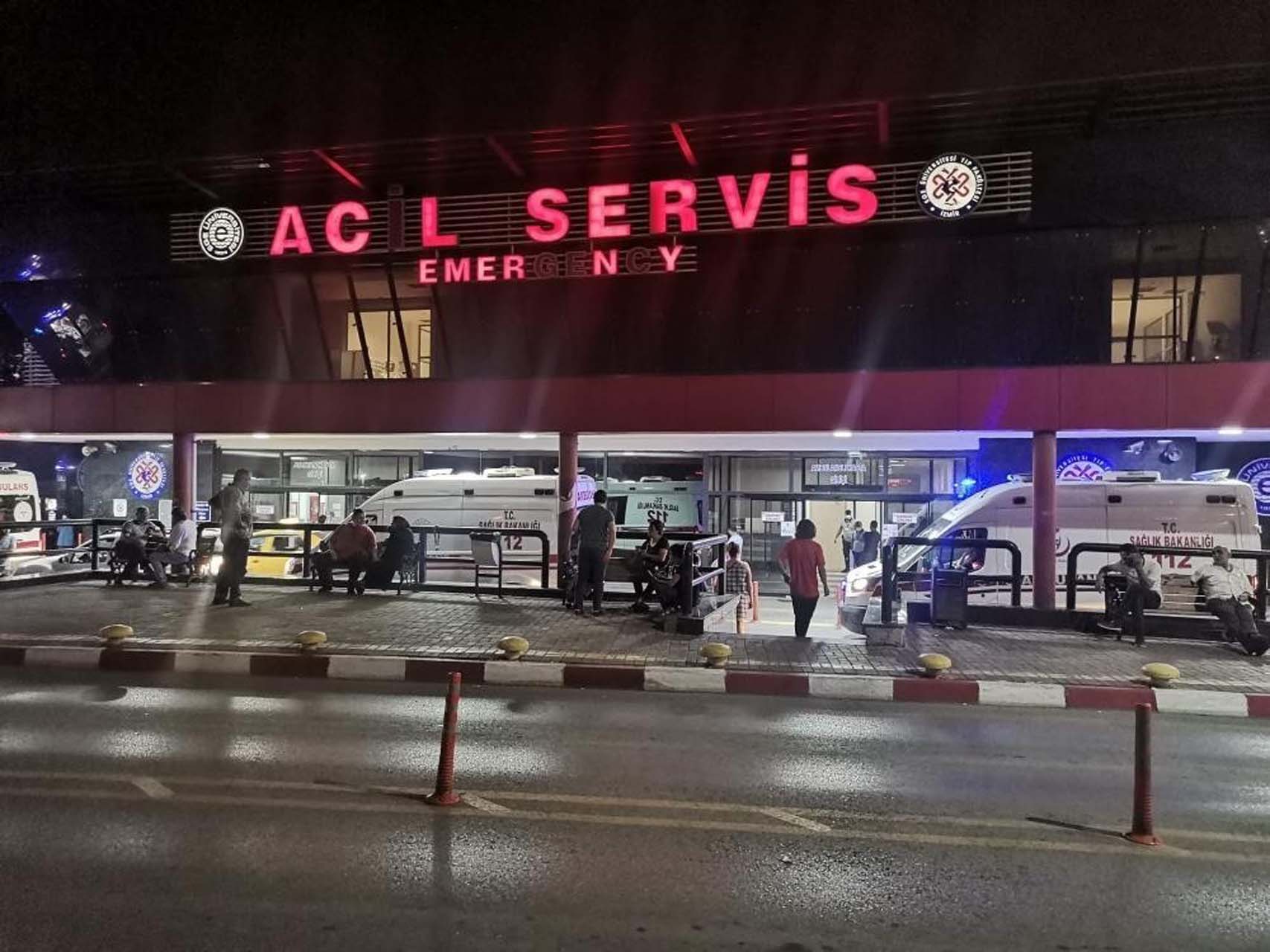 İzmir Bornova'da dehşet! Telefonda tartıştığı avukatı bıçakla yaraladı