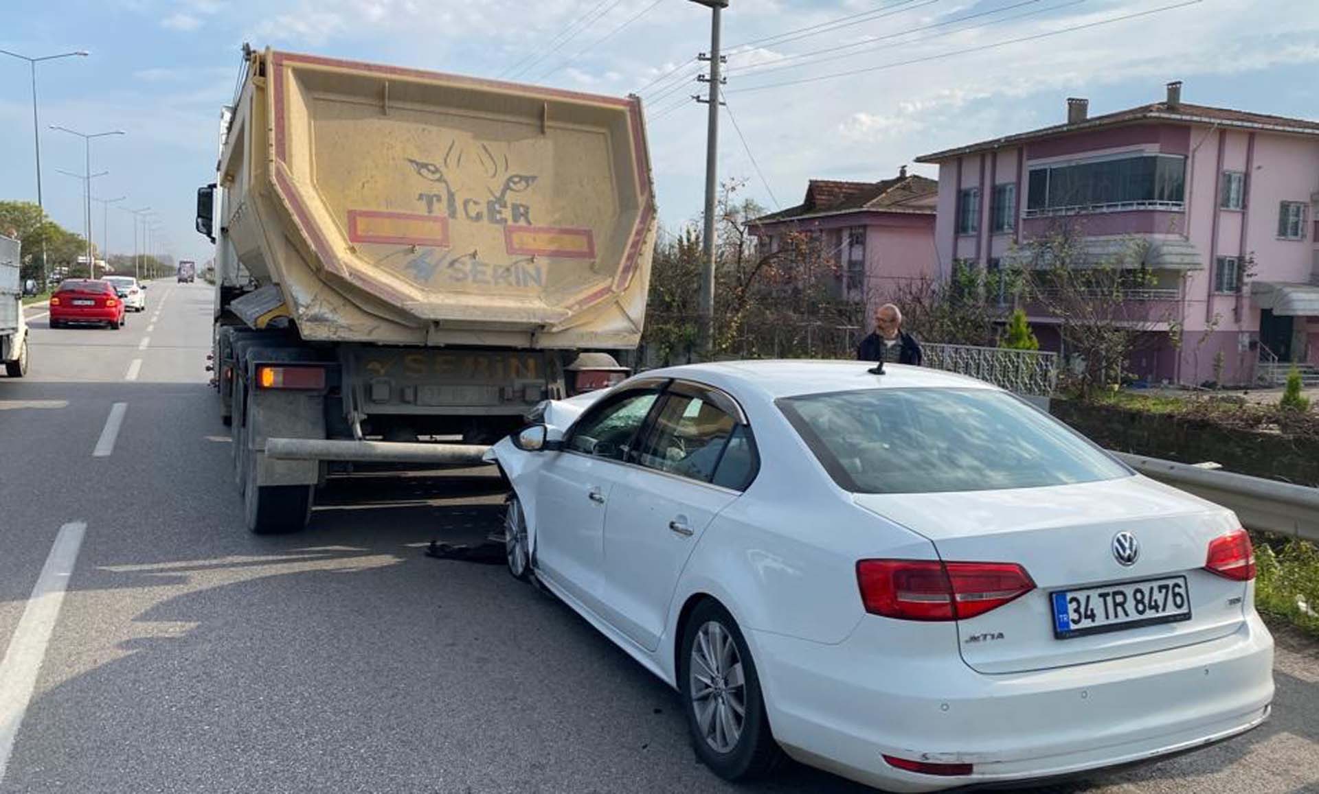 Samsun'da feci kaza! TIR'a çarpan aracın sürücüsünden acı haber