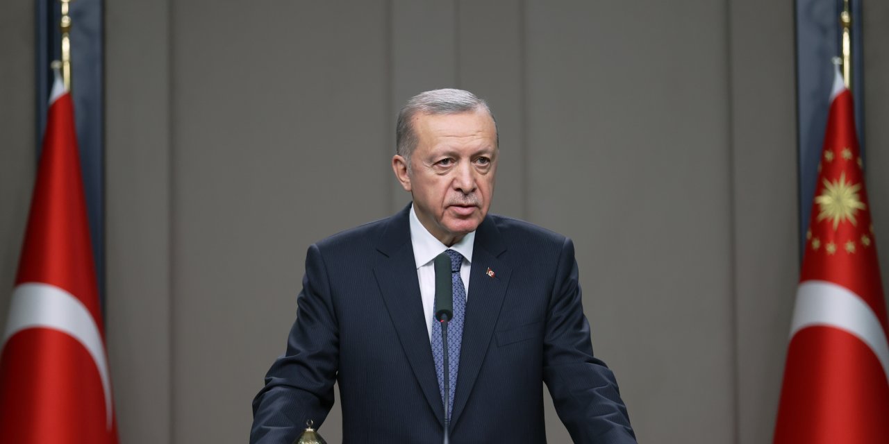 Cumhurbaşkanı Erdoğan, Türkmenistan ziyareti öncesi basın toplantısında konuştu! EYT konusunda önemli mesaj verdi