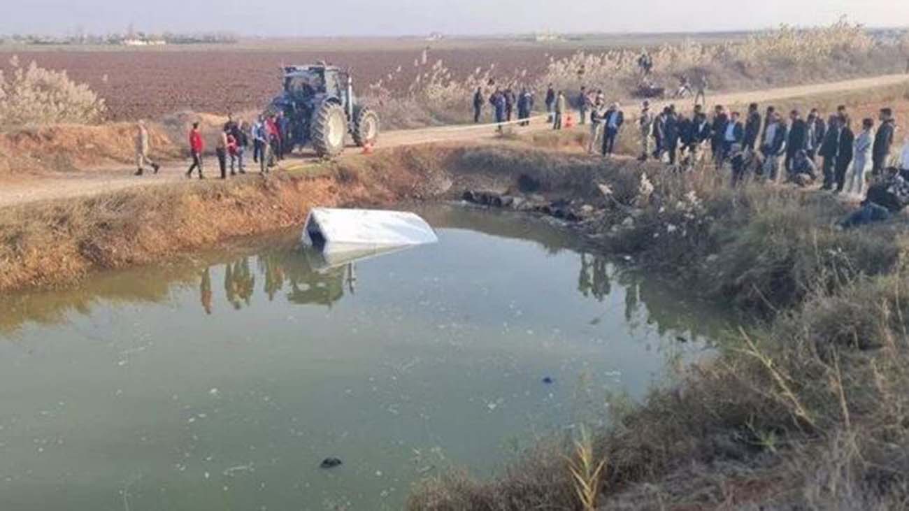 Son dakika | Şanlıurfa'da göçmenleri taşıyan minibüs su kanalına düştü, 9 kaçak göçmen hayatını kaybetti!