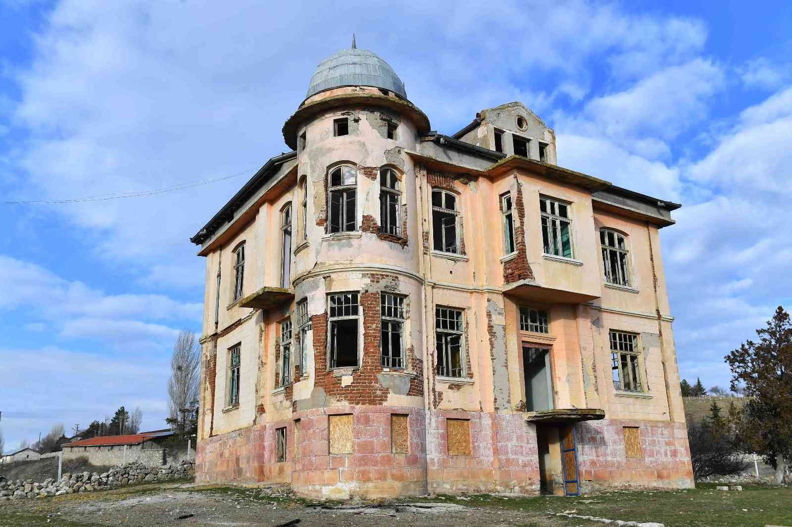 Ankara Büyükşehir Belediyesi, Gölbaşındaki  Hallaçlı Mehmet Ağa Konağı’nı restore etmeye başladı