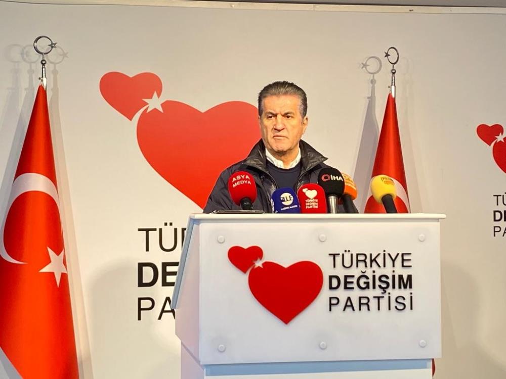 TDP Genel Başkanı Sarıgül'den deprem açıklaması: "Gün birlik günüdür gün toplumsal dayanışma günüdür"