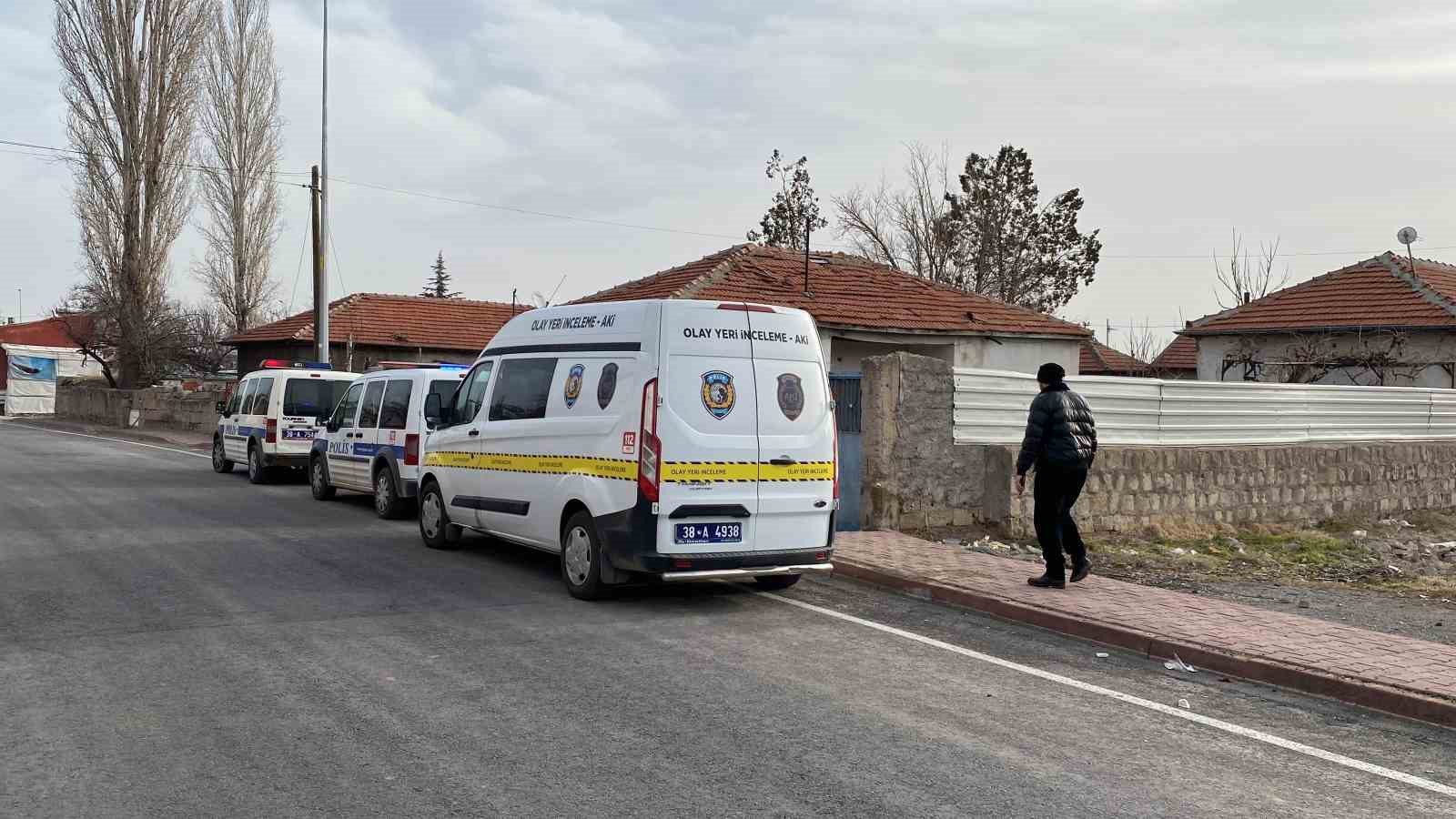 Kayseri'de şüpheli ölüm! 3 yaşındaki bebek beşiğinde ölü bulundu