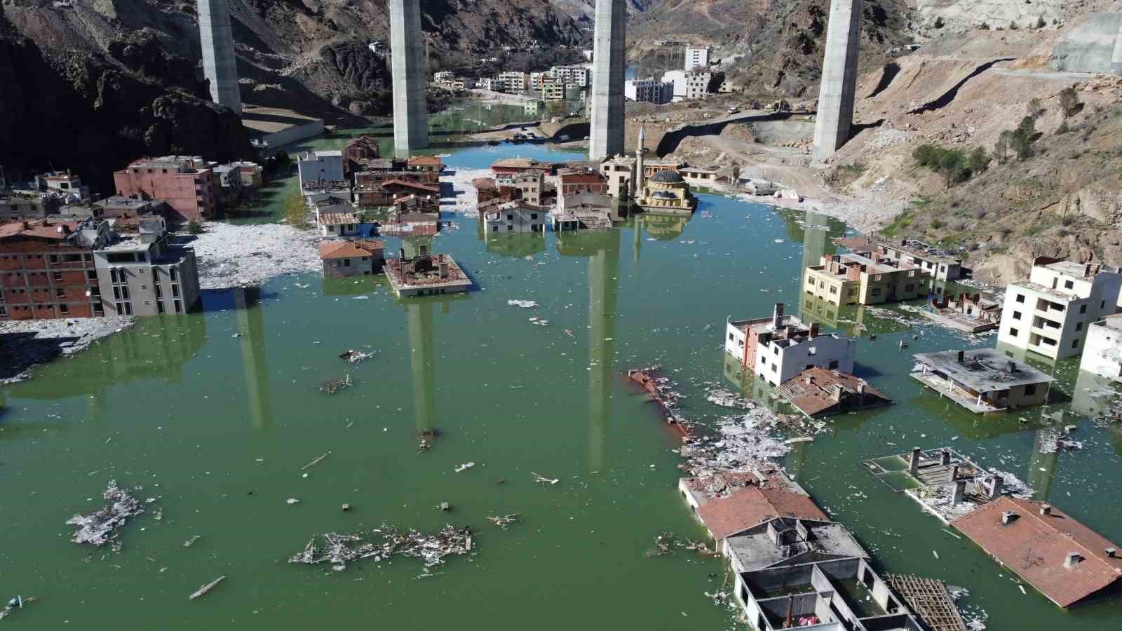 Yusufeli Barajı yükselmeye devam ediyor, HES’te su yüksekliği 100 metreyi buldu