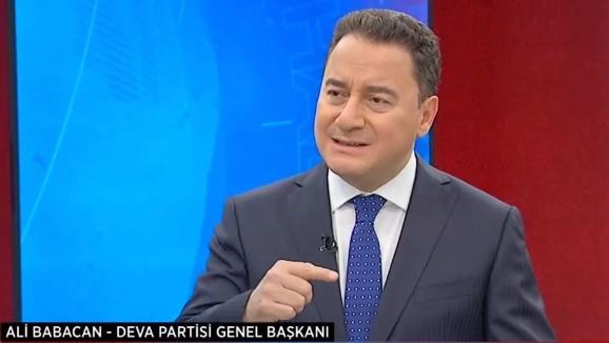 Ali Babacan, 251 şehidin katili FETÖ elebaşına "sayın" dedi! Tepkiler çığ gibi