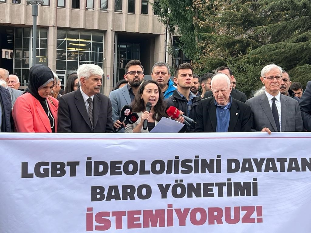 Ankara Barosundan atılan avukattan tepki: “LGBT+ konusunda sesini çıkaran çoğunluğu bastırmaya çalışıyorlar”