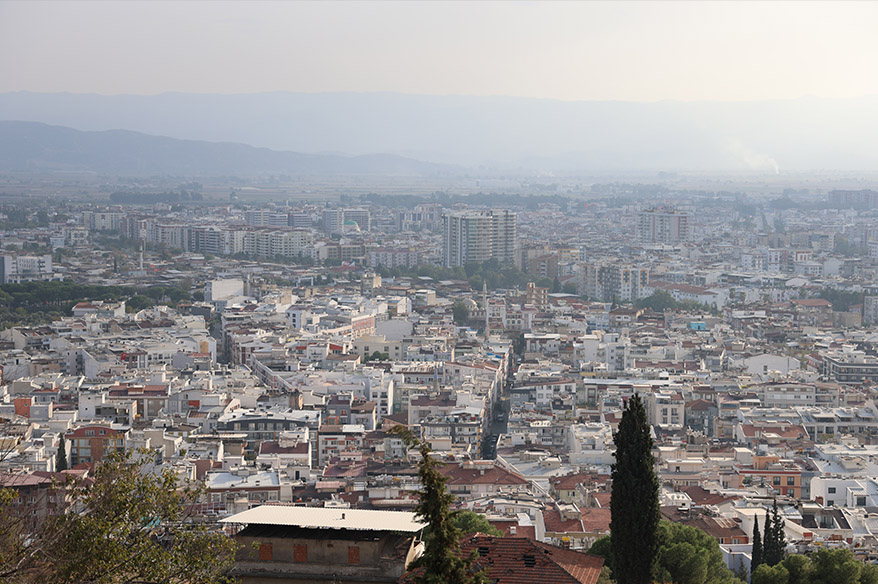 İzmir’de korkutan deprem! AFAD Büyüklüğünü 5.1 olarak açıkladı