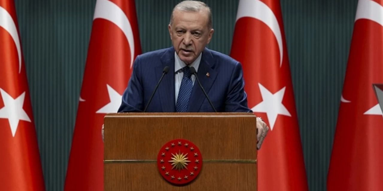 Milyonlarca öğretmen bekliyordu: Cumhurbaşkanı Erdoğan, kabine sonrası açıkladı…