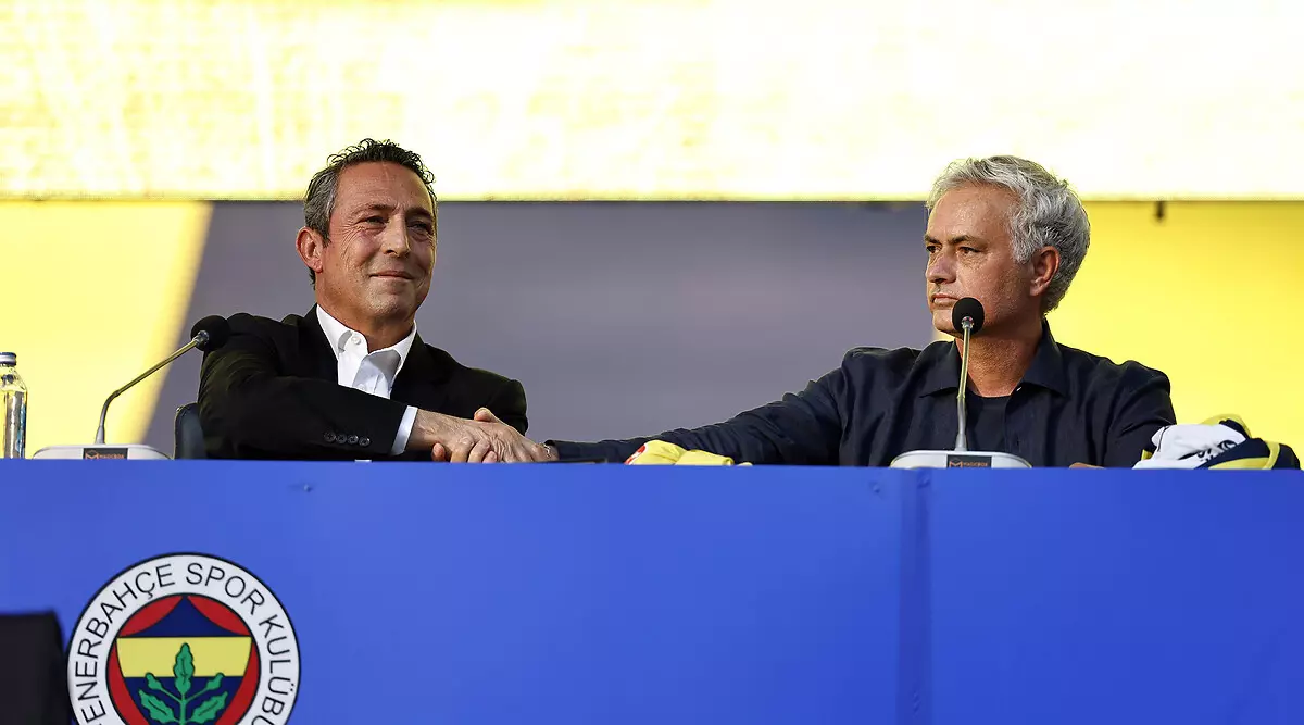 Çok merak edilen soruya, Ali Koç yanıt verdi! İşte, Jose Mourinho'nun FB'ye maliyeti!