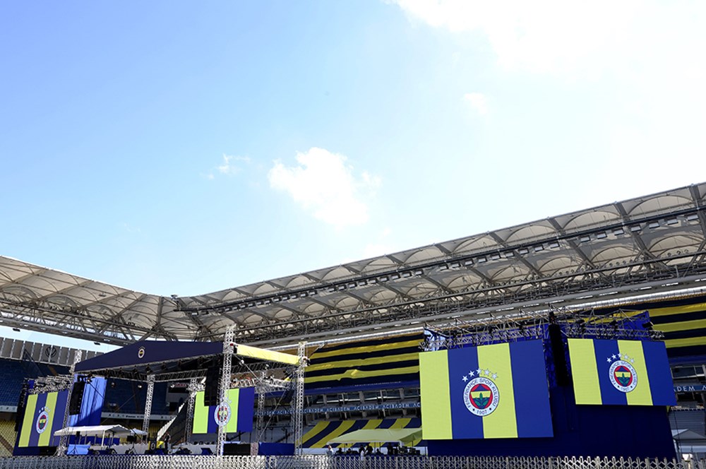 Fenerbahçe’de seçim günü! Ali Koç ve Aziz Yıldırım başkanlık için yarışacak