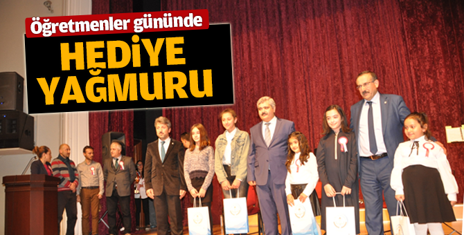 Öğretmenler Gününde Hediye Yağmuru!