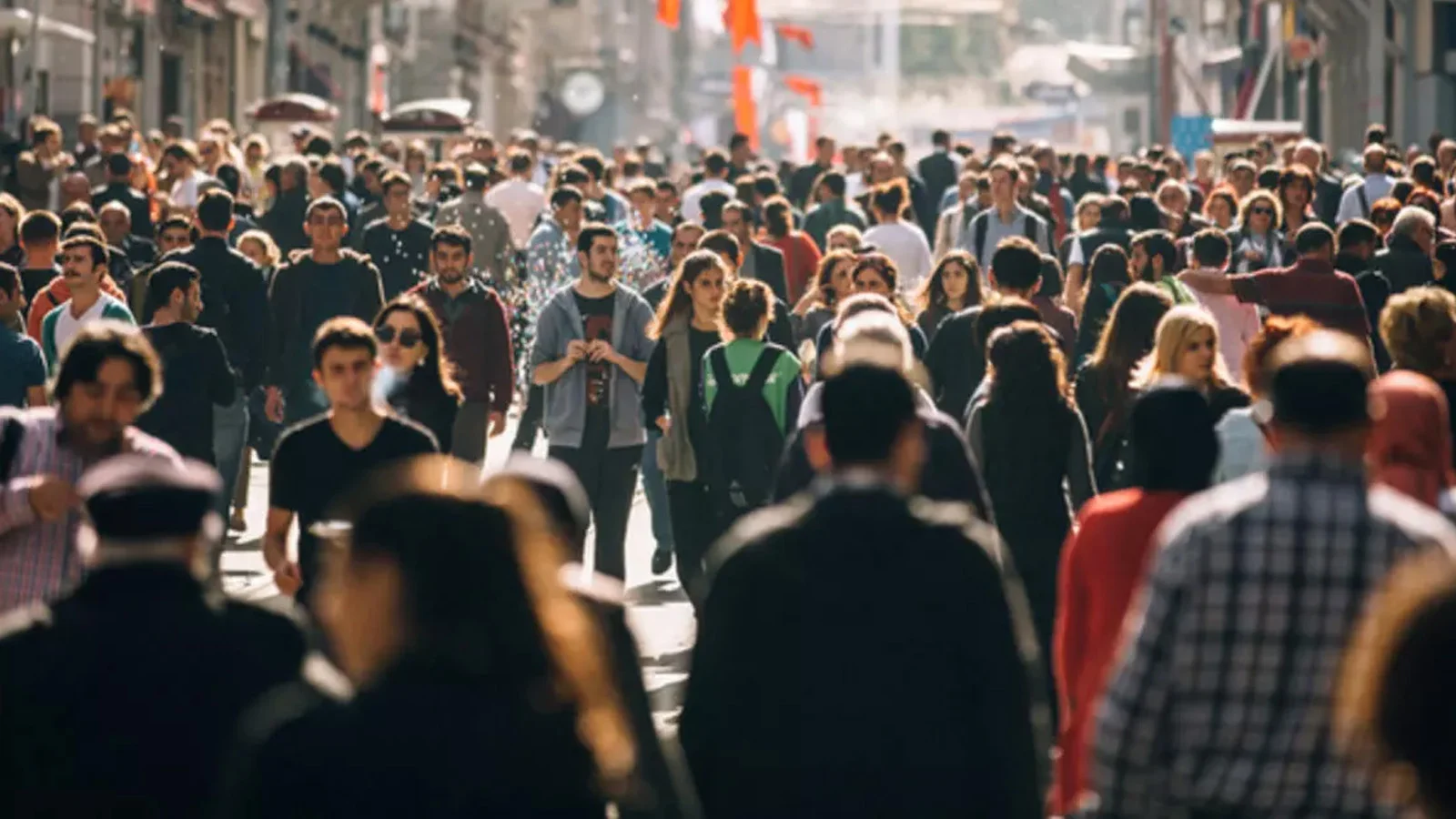 Türkiye'nin en kalabalık ilçesi belli oldu! İstanbul'un o ilçesi 57 ili geride bıraktı! İşte Türkiye'nin en kalabalık ilçeleri listesi...