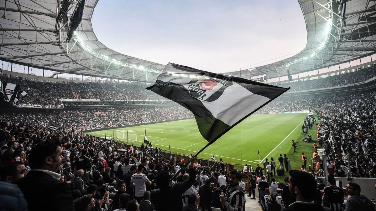 Son dakika! Beşiktaş'ın yeni teknik direktörü belli oldu: İşte o isim!