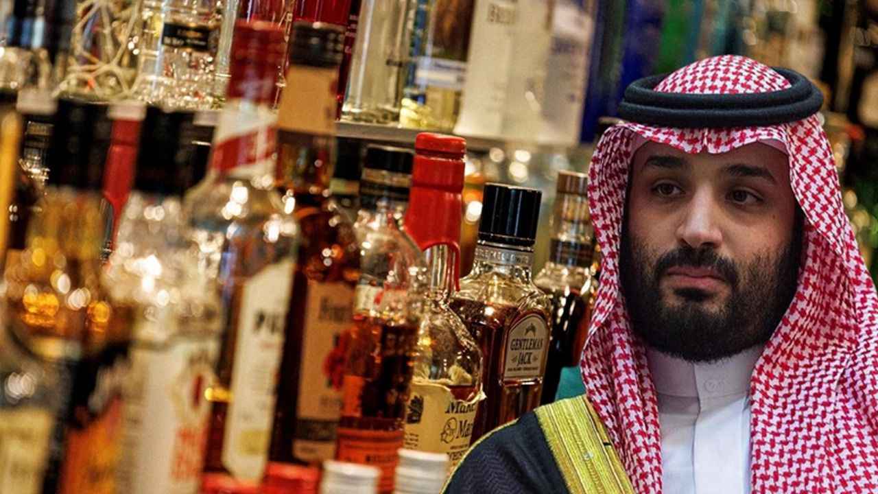 Suudi Arabistan'da açılım üstüne açılım: 73 yıl sonra alkol yasağı bitiyor