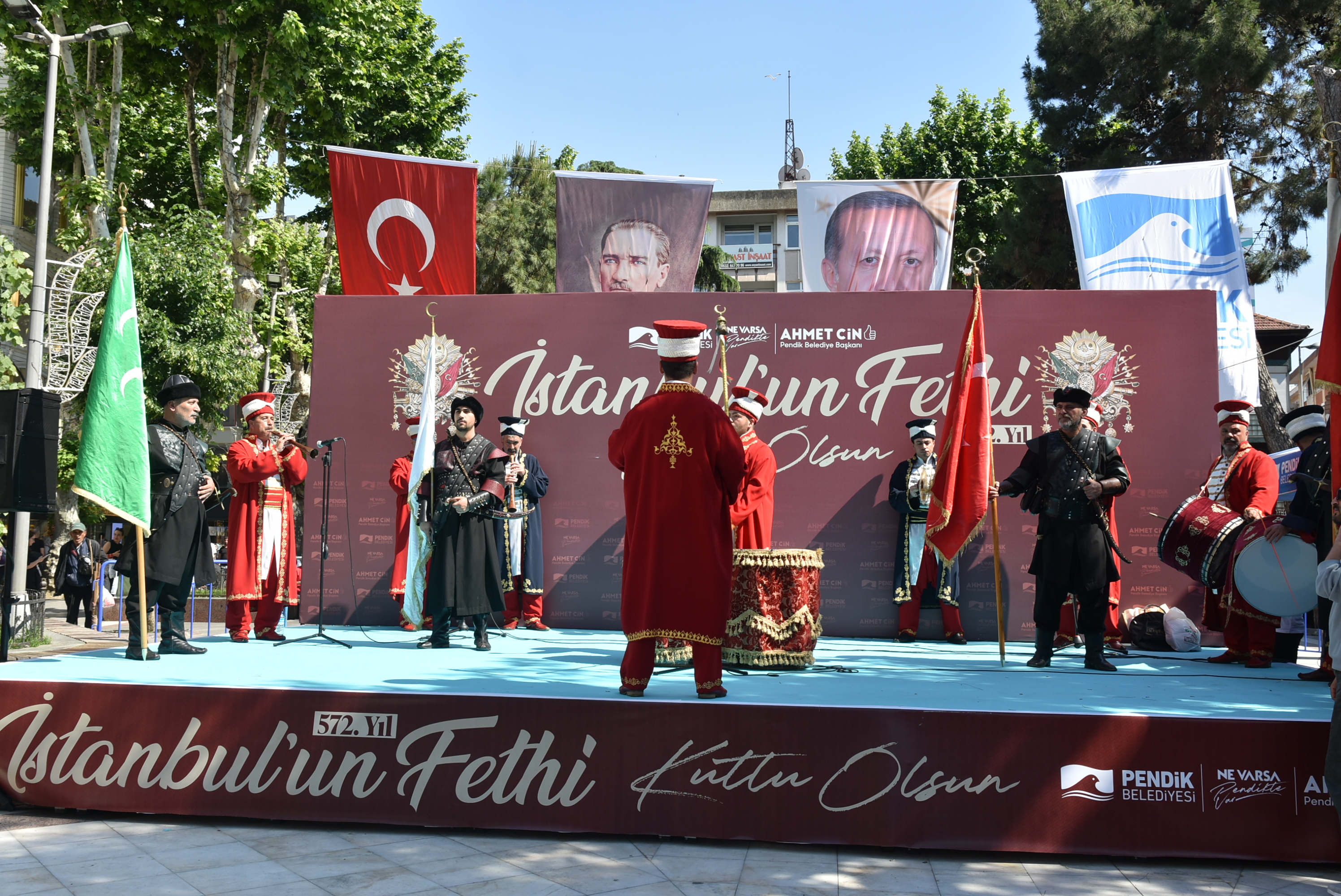 Pendik’te İstanbul’un Fethi’nin 572. Yıl Dönümü Coşkuyla Kutlandı