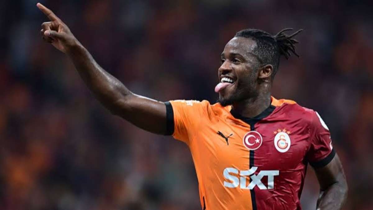 Yıldız futbolcunun yeni imajı şaşkınlık yarattı! Michy Batshuayi'nin sokakta başörtülü hali viral oldu