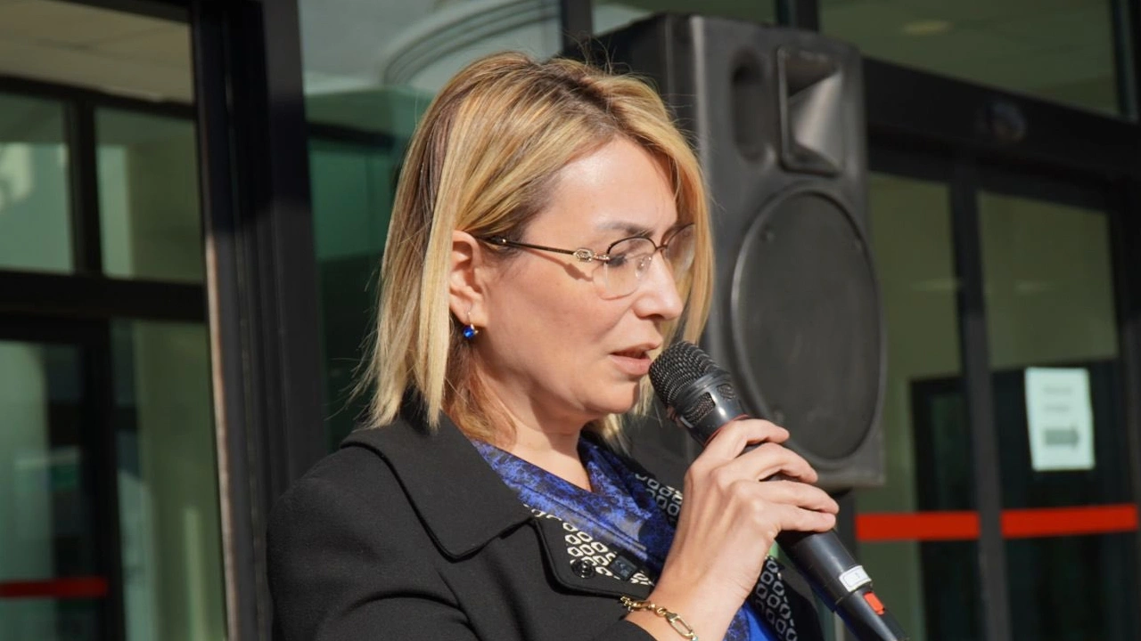 CHP'li Altınova Belediye Başkanı Yasemin Fazlaca, daha fazla dayanamayarak partisinden istifa etti