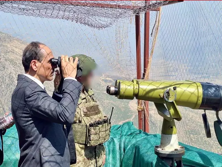 PKK'nın silah bırakıyor: MİT Başkanı Kalın, yarın Bağdat'a gidiyor!