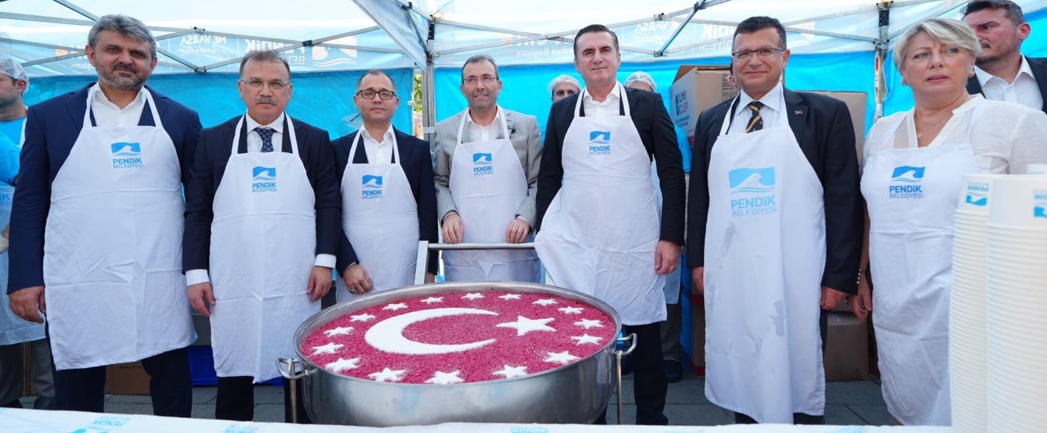 Pendik'te aşure ile ağızlar, Muharrem bereketiyle gönüller tatlandı
