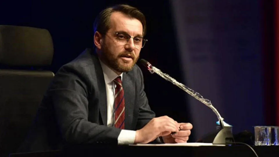 Müjdeyi İBB AK Parti Grup Sözcüsü Murat Türkyılmaz verdi: İBB'nin otuz yaş üstü öğrencilere ayrımcı kararı iptal edildi!