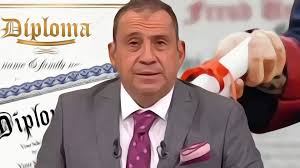 Erkan Tan, verdi mehter marşını diploması sahte diyenlere verdi veriştirdi: Hukuk önünde herkesten hesap soracağım