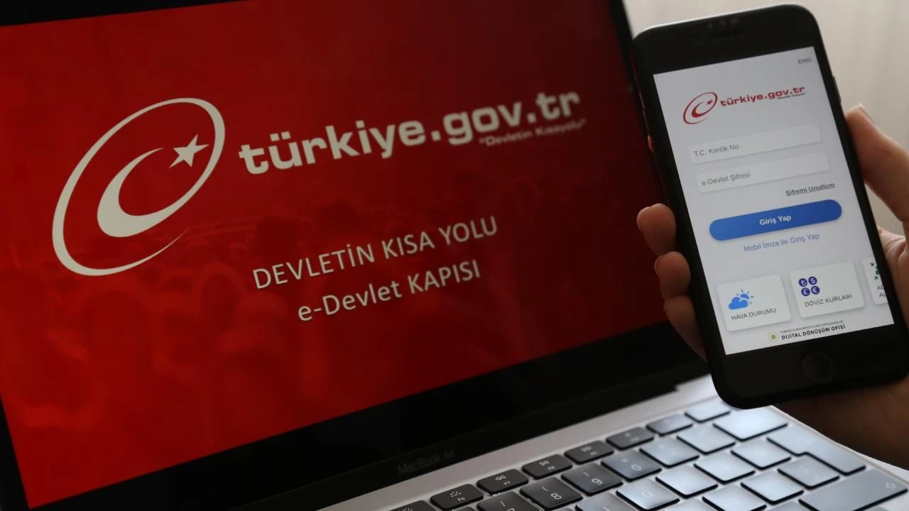 e-Devlet hayatımızı kolaylaştırmaya devam ediyor! Milyonlarca kişi ilgilendiren 4 yeni hizmeti devreye aldı