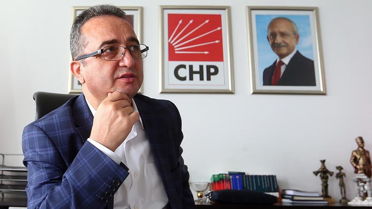 Levent Gültekin'den ailesini belediyelere yerleştiren CHP'li Bülent Tezcan'a olay tepki: Hiç mi utanmıyorsunuz