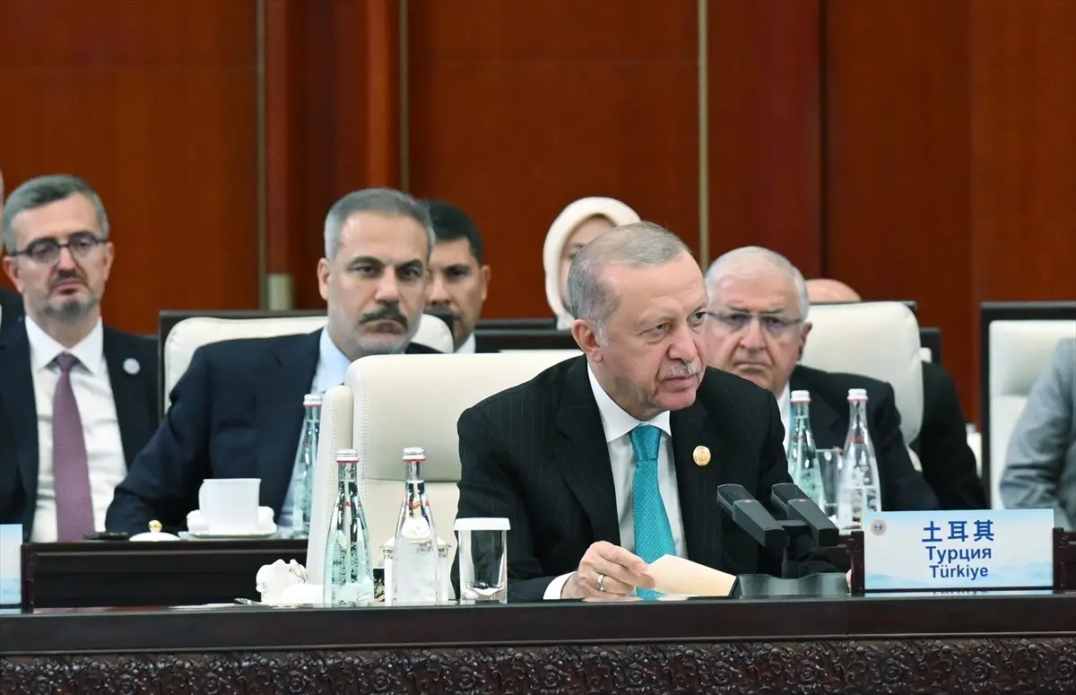 Erdoğan Çin'deki zirveden seslendi: Gazze'deki vahşeti 23 aydır durduramamanın hiçbir izahı yoktur ve olamaz!