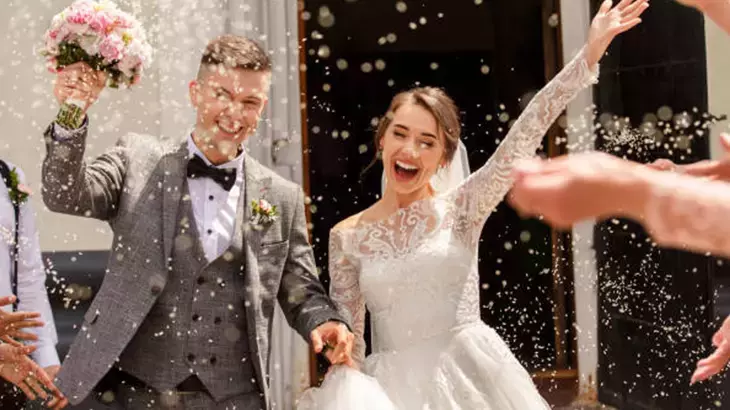 Başkan Erdoğan'dan evlenecek gençlere 2 yeni müjde! 2026 Evlilik kredisi ne kadar oldu, kimler başvurabilir, şartlar nelerdir?