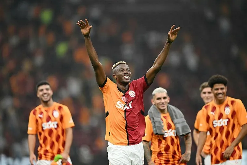 Almanya yolcusu kalmasın! Galatasaray'ın Almanya kafilesinde Osimhen var mı? İşte, Frankfurt maçı öncesi dikkat çeken karar!