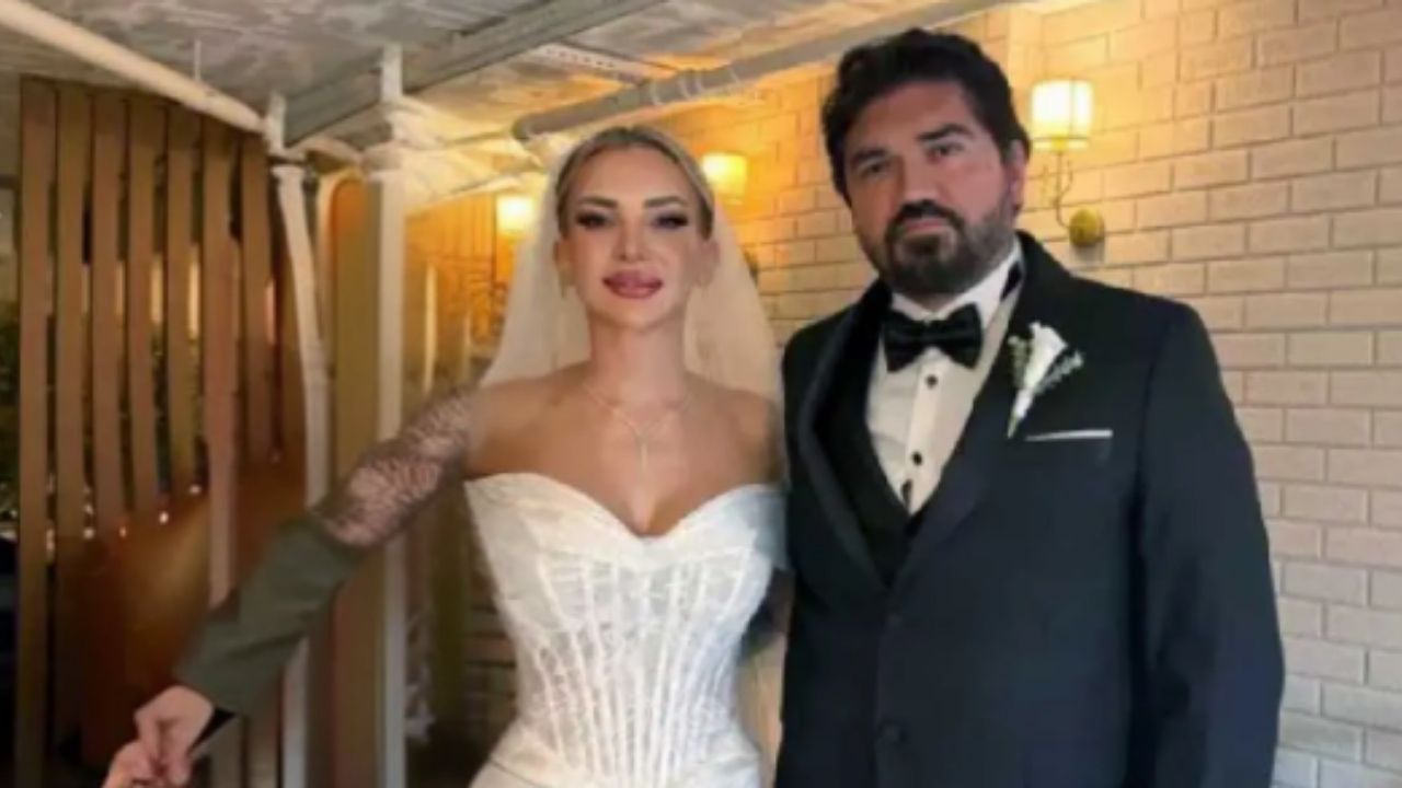 Rasim Ozan Kütahayalı'nın eşi Pınar Ayaz kimdir, nerelidir, kaç yaşındadır, Instagram hesabı ne  mesleği nedir