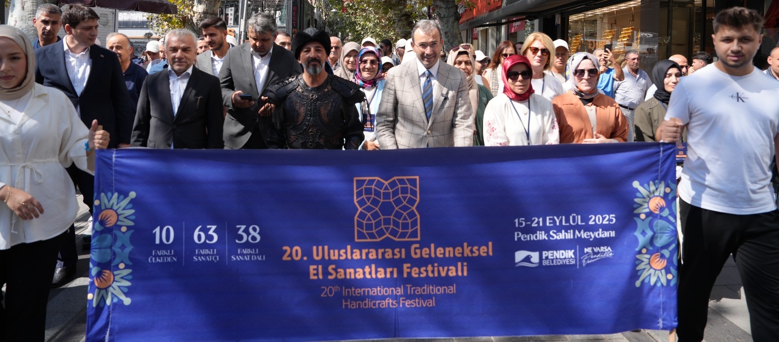 Pendik 20. Uluslararası Geleneksel El Sanatları Festivali'ne gelen Ziyaretçiler Doldu Taştı!