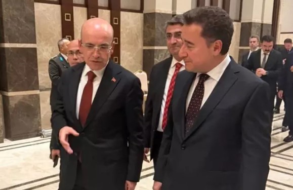 Babacan ekonominin başına mı geçecek: İşte resepsiyonda dikkat çeken açıklama