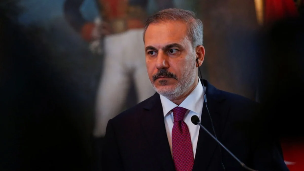 YÖK o iddialara son noktayı koydu: Hakan Fidan'ın diplomasına ilişkin dikkat çeken açıklama!