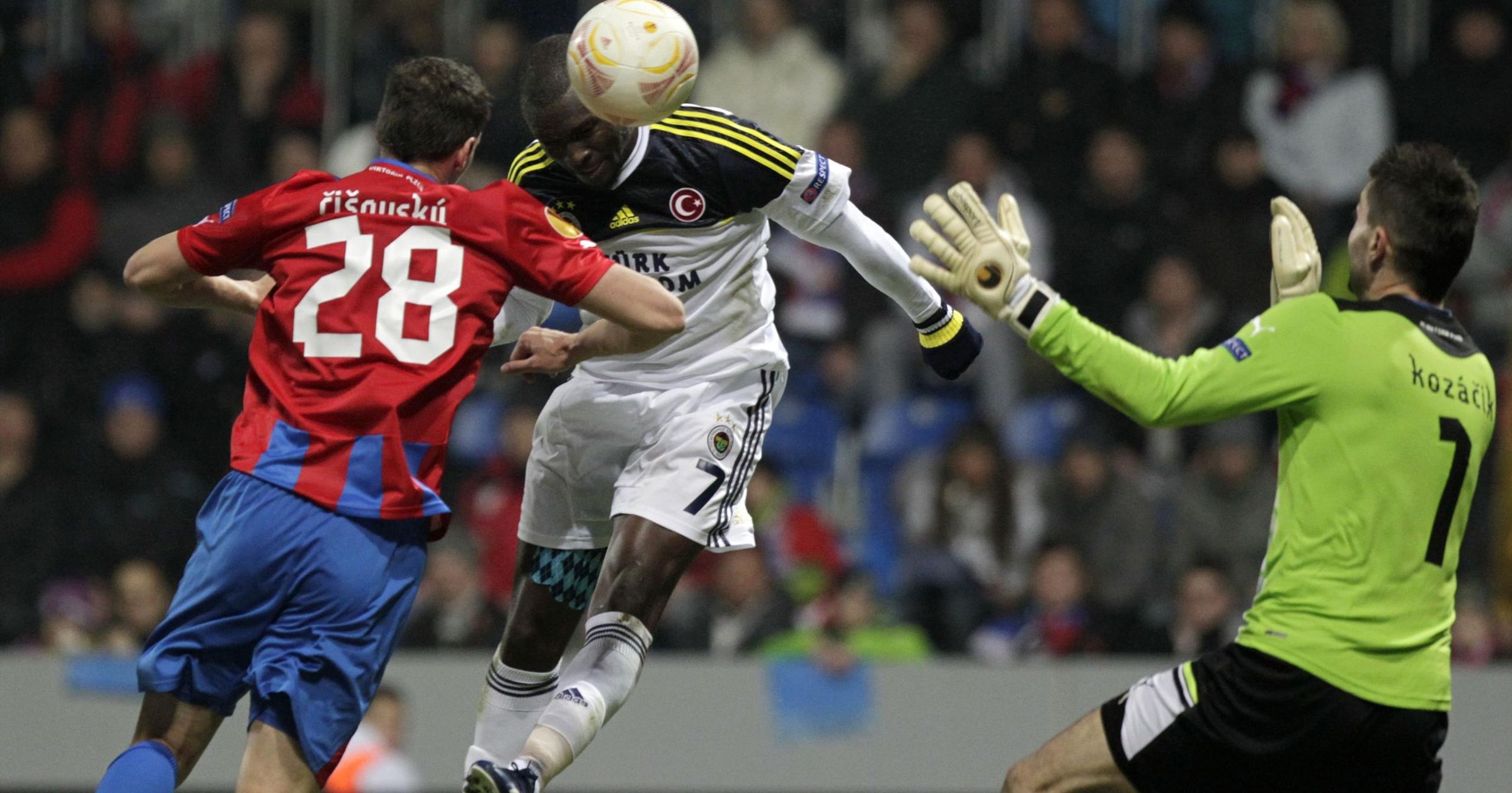 Viktoria Plzen - Fenerbahçe maçı için nefesler tutuldu: İşte bu akşam oynayacak Muhtemel 11'ler