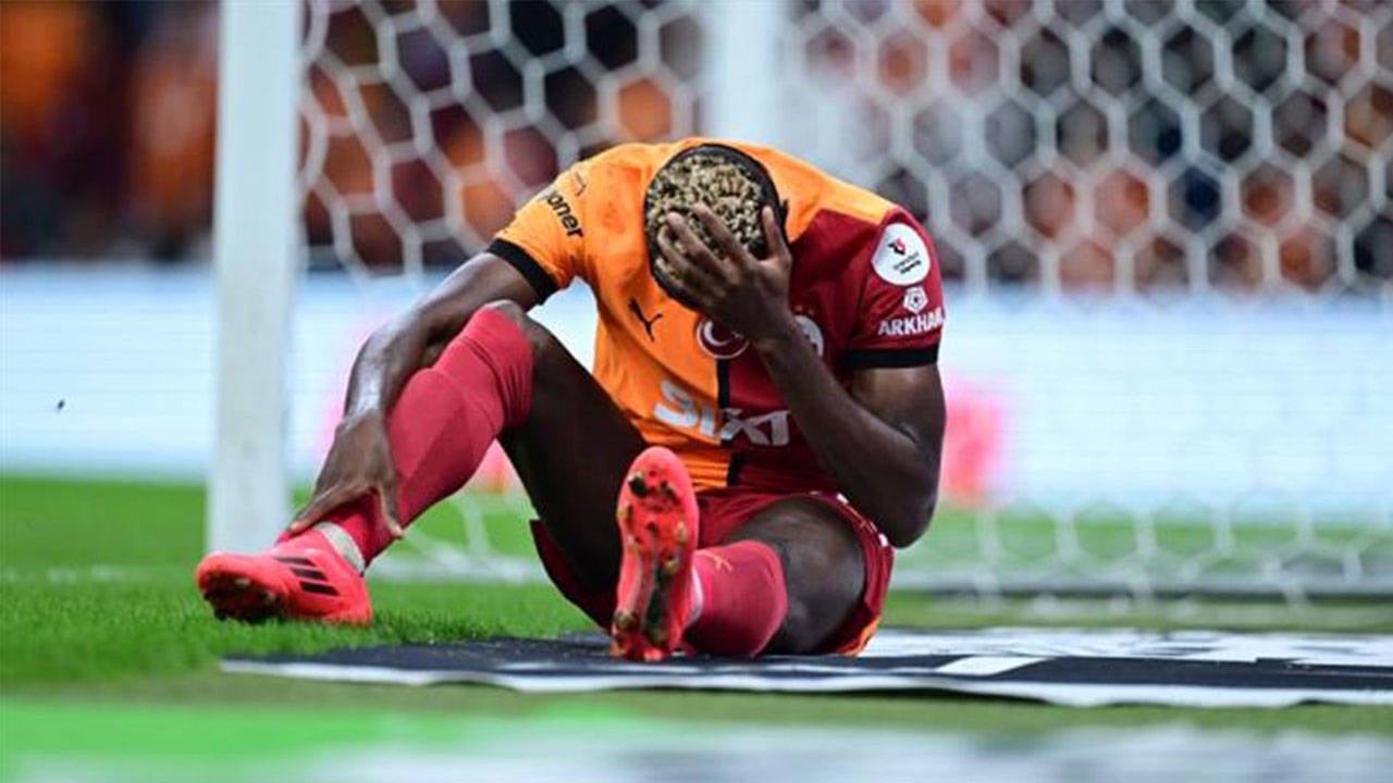 Osimhen, Fenerbahçe derbisinde oynayacak mı? Galatasaray'dan açıklama geldi!