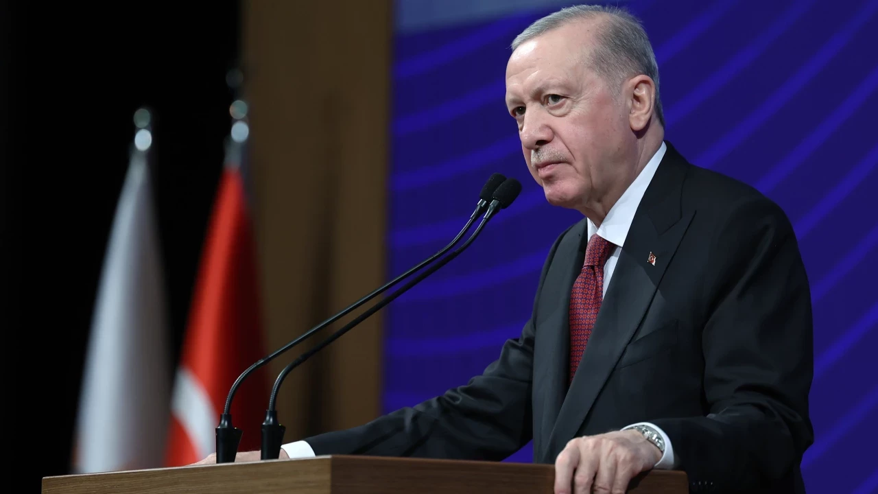 Cumhurbaşkanı Erdoğan'dan önemli açıklamalar: Yeni Türkiye'yi inşallah herkes kabullenecek!