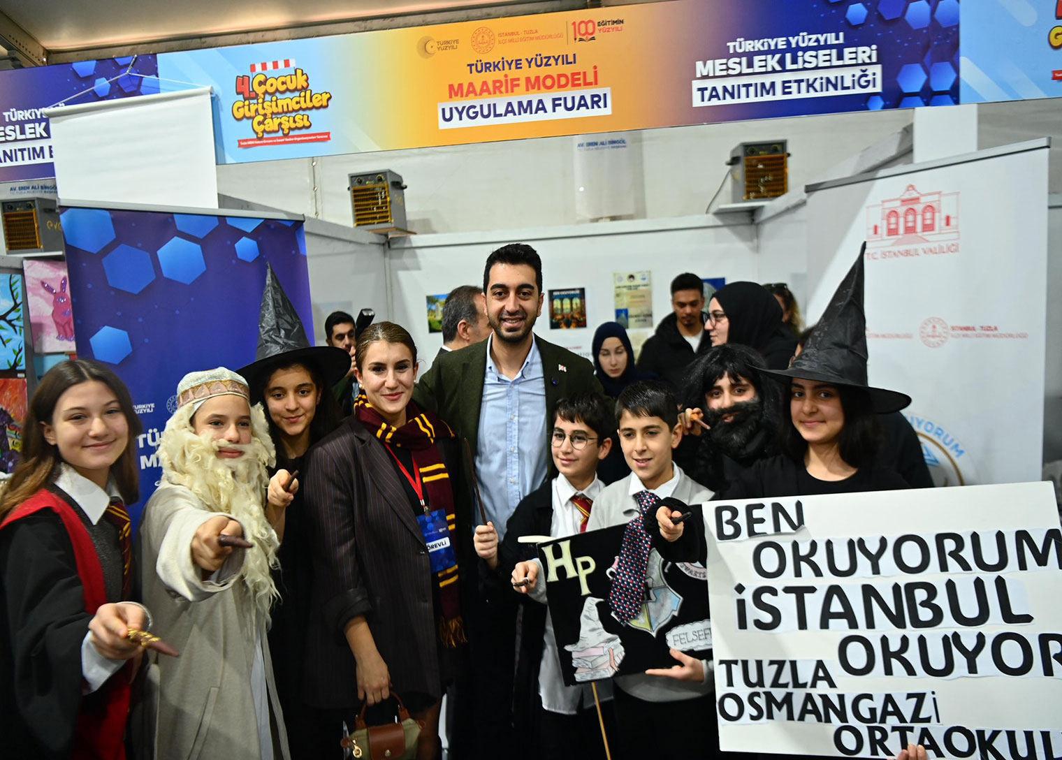 Tuzla'da 'Türkiye Yüzyılı Maarif Modeli Uygulama Fuarı' düzenlendi