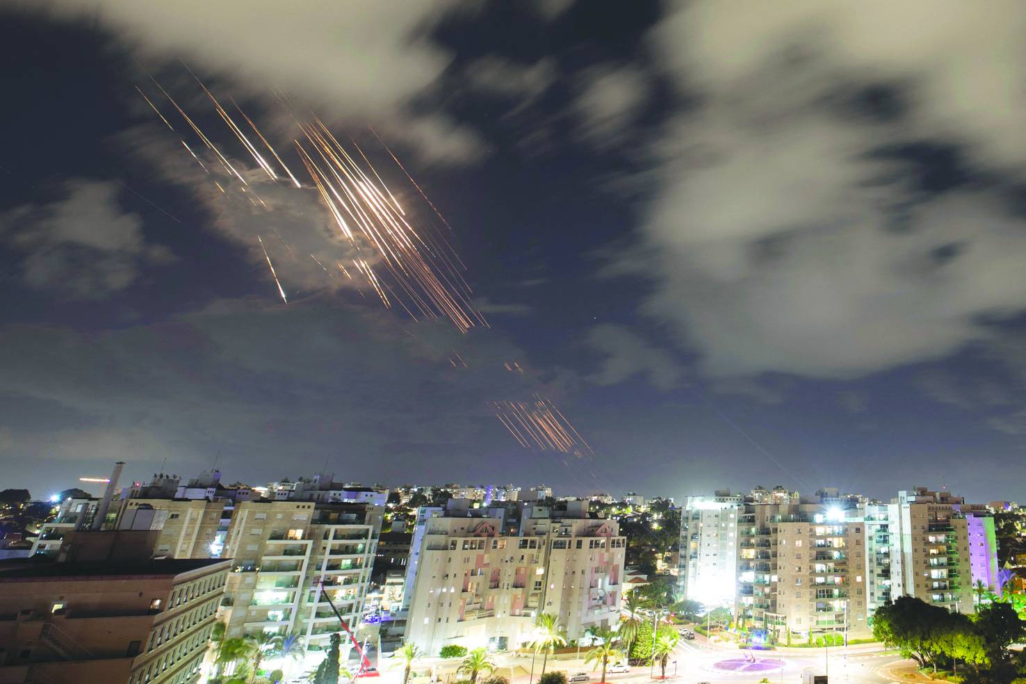 İsrail, İran'ın füze saldırısı karşısındaki acizliğini itiraf etti: Başaramadık!