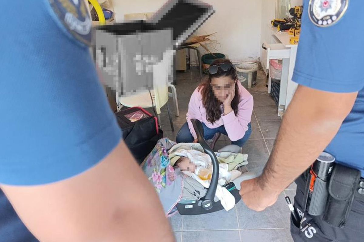 Hırsız ihbarına giden polisin karşılaştığı manzara yürek burktu: 5 aylık bebeğiyle garaja sığınmış!