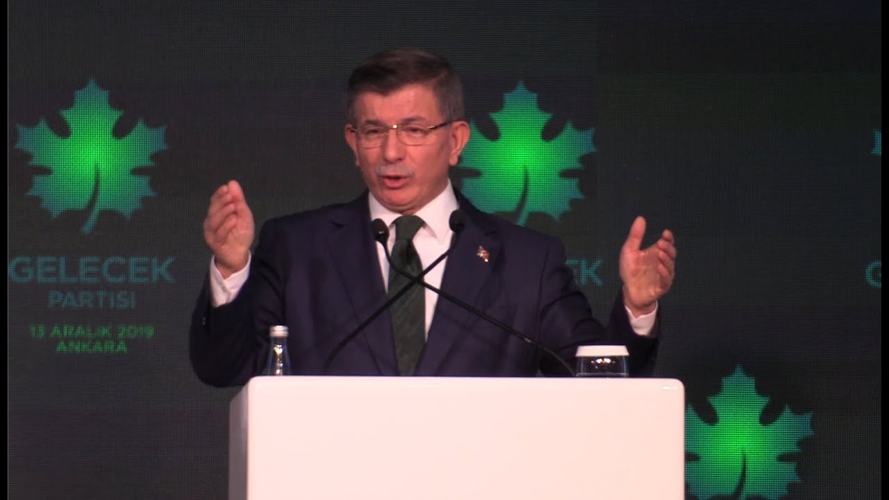 Ahmet Davutoğlu, Gelecek Partisi'nin feshedildiğini açıkladı: Peki, 4 vekilin izleyeceği yol ne olacak?
