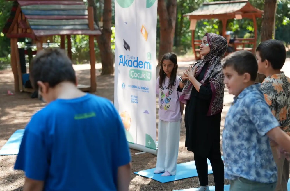 Mercan Şehir Parkı’nda çocuklar temiz hava etkinliğinde buluştu