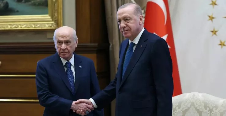 Erdoğan ile Bahçeli neden bir araya geldi? İşte sürpriz görüşmenin detayları...
