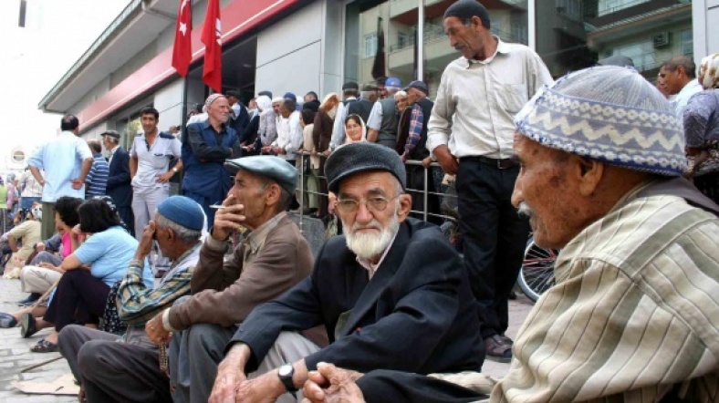 Bayram Öncesinde Emekli İkramiyesinde Son Durum